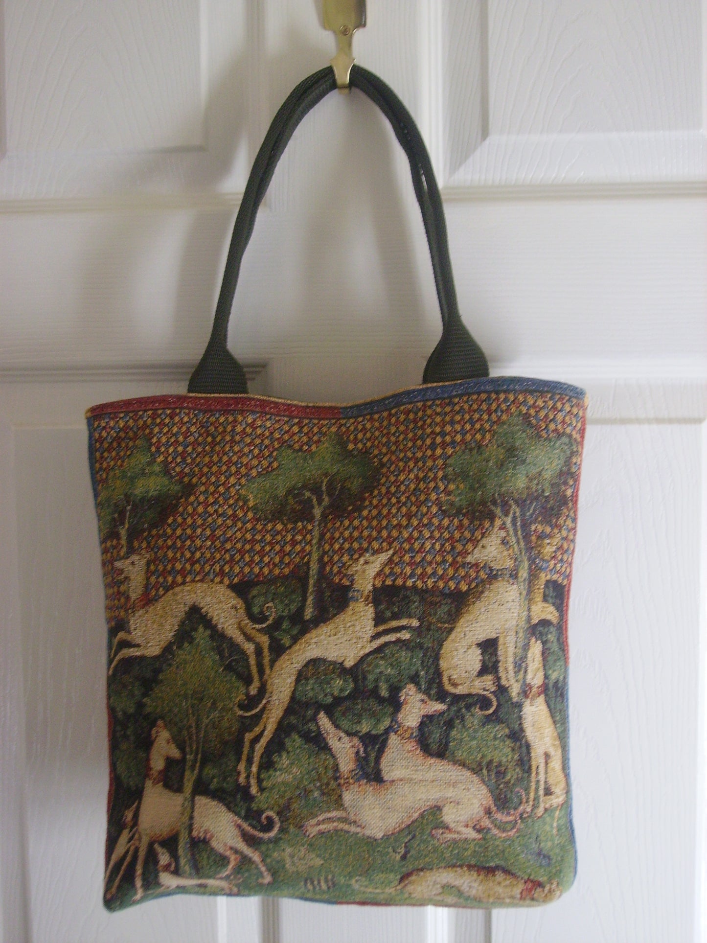 Tapestry Hound Tote Bag with Quilted Lining & Magnetic Fastener.